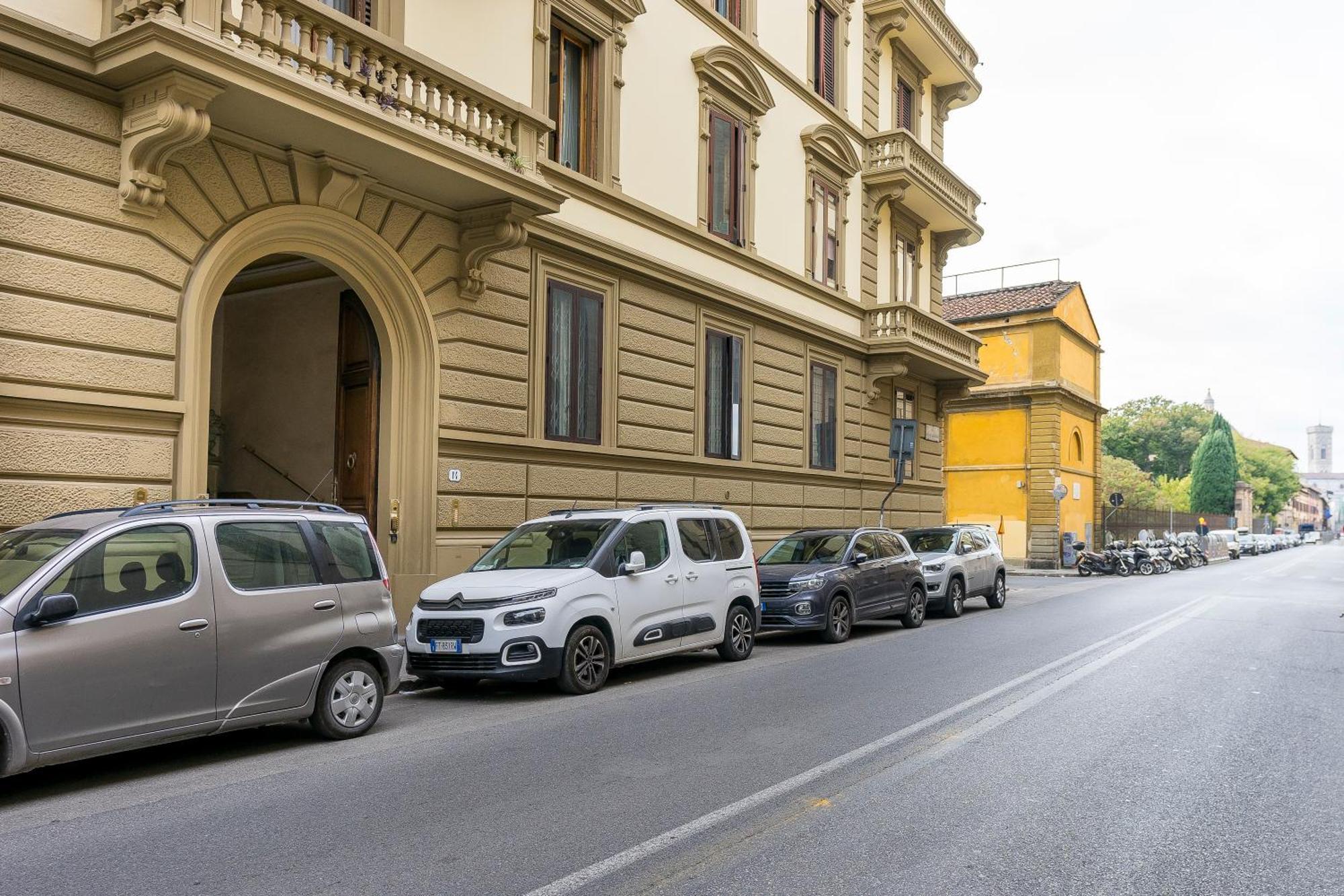 San Marco Black Luxury Con Terrazzo E Parcheggio Su Richiesta Florencia